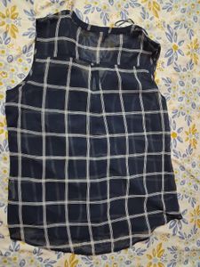 Chic Blue Plaid Sleeveless Top