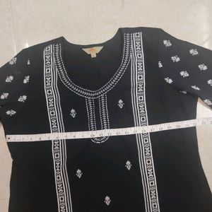 Black Anauk Kurti