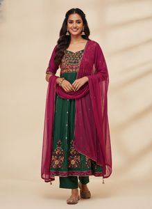 Floral embroidered kurta