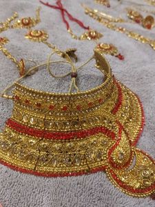 Exquisite Kundan Bridal Jewellery Set