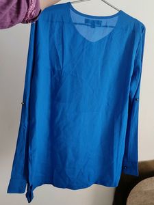 New Blue Top In Good Condition