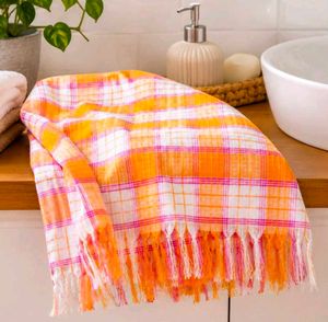 Vibrant Plaid Bath Towel with Fringe