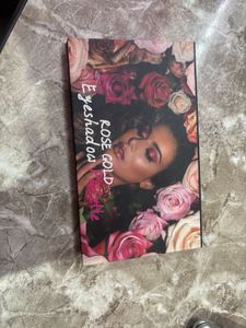 Rose Gold Eyeshadow Palette