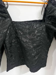 h&amp;m Black Puff Sleeve Square Neck Top