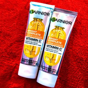 Garnier Vitamin C Bright Complete Cleanser 2