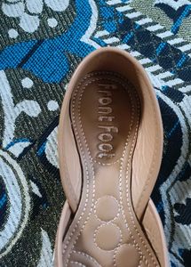 Embellished Juttis/Mojaris