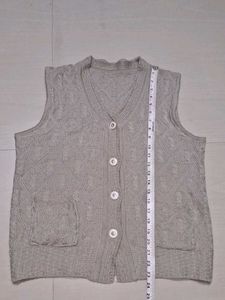 Cozy Grey Sleeveless Knit Vest of 1