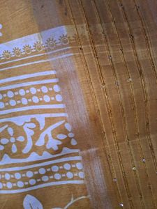 New Elegant Floral Printed Saree wit