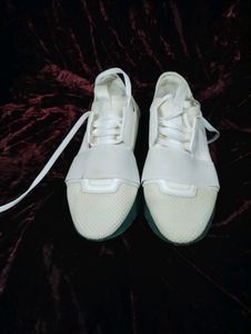 Original Balenciaga Race Runner Sneakers