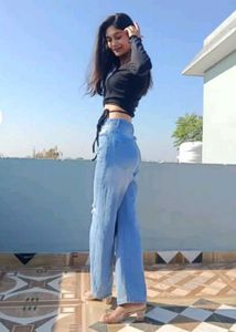 Black Wrap Crop Top