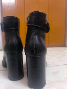 Chunky Heel Black Boots with Buckle