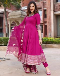 Aacho Elegant Pink Anarkali Kurta Set