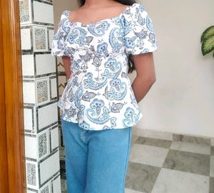 Paisley Print Puff Sleeve Top