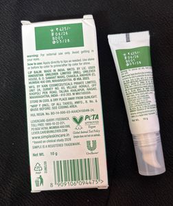 Simple barrier repair hydrating lip balm