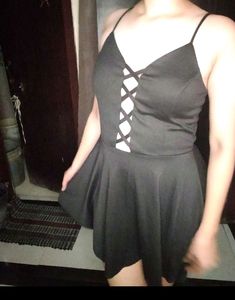 Black Hot Dress