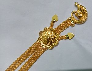 Beautiful Golden Milan Set