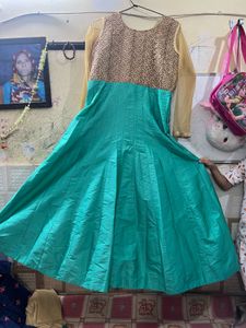Elegant Teal Kurta Set with Embellished Top