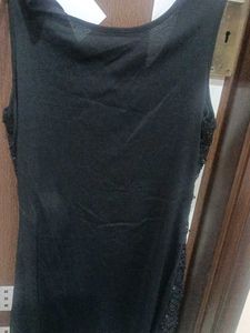 Black Lace Sleeveless dress