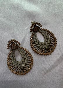 Elegant Grey &amp; Gold Statement Earrings