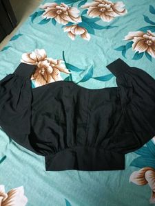 Chic Black Balloon Sleeve Top