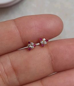 Sparkling Stud Earrings gold 18crt