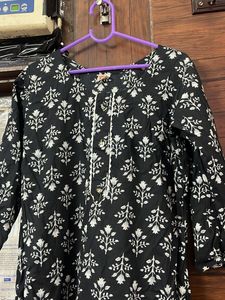 Black &amp; White Printed Kurta