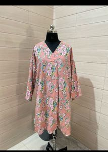 Made in Pakistan khaadi Chic Floral V-Neck Tunic