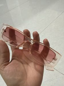 Stylish Pink Tinted Rectangular Sunglasses