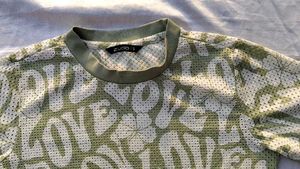 brand new (zudio)Cute Love Print Cropped Top