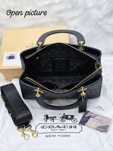 BRANDED COACH 12A QUALITY BEAUTIFUL &amp; CLASSY COAC