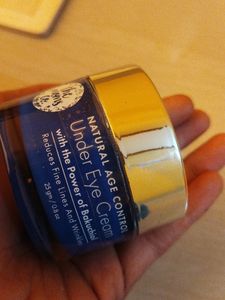 Under Eye Cream - The Mom's Co