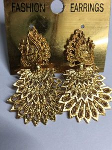 Earring