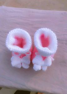Adorable Pink &amp; White Crochet Baby Booties