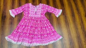 Beautiful Pink lace Dress / kurti for women 38size