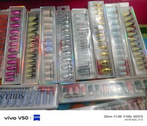 SHILS Press On Nails Set ( long not short )
