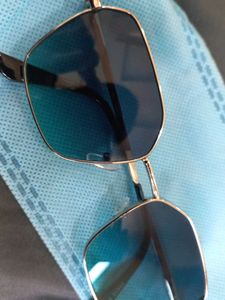 Sunglasse