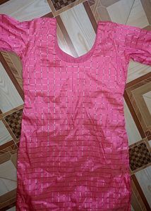 Stylish Pink Kurti