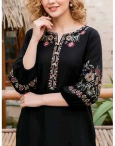 Midnight Elegance Embroidered Kurta with pant Set