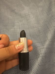 Huda Girl eye brow maker