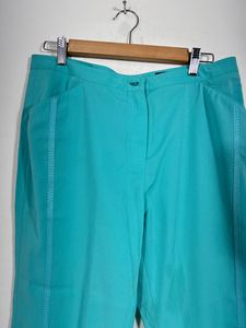 Women’s Blue Pant |Waist 32| Rise 11| Hip 42