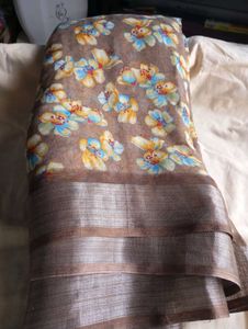 used lenin Beautiful Floral Saree. without blouse