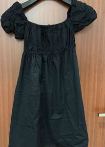 Chic Black Off-Shoulder Puff Sleeve Dress