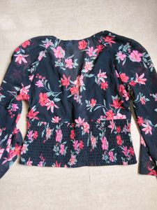 H&amp;M Print Bell Sleeve Top