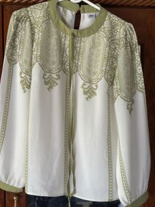 Elegant White &amp; Green Print Blouse