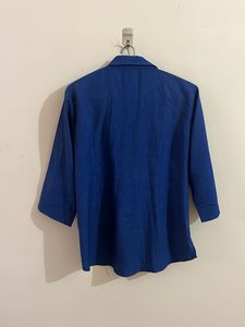 Royal Blue Button-Up 3/4 Sleeve Shirt