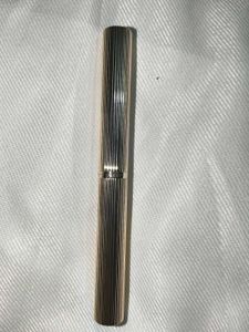 Estee Lauder silk matt lipstick