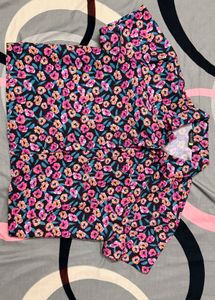 Cute Floral Print top