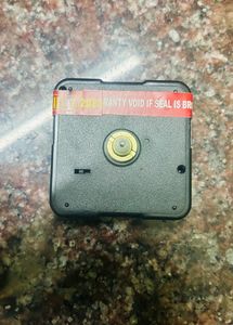 Wall Clock Machine With Niddle
