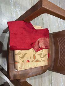 Elegant Cream Floral Saree