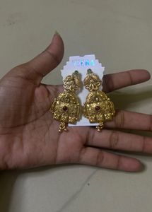 2 copper Unused Exquisite Traditional Gold Earring